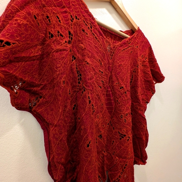 Crochet crop top - Picture 2 of 5